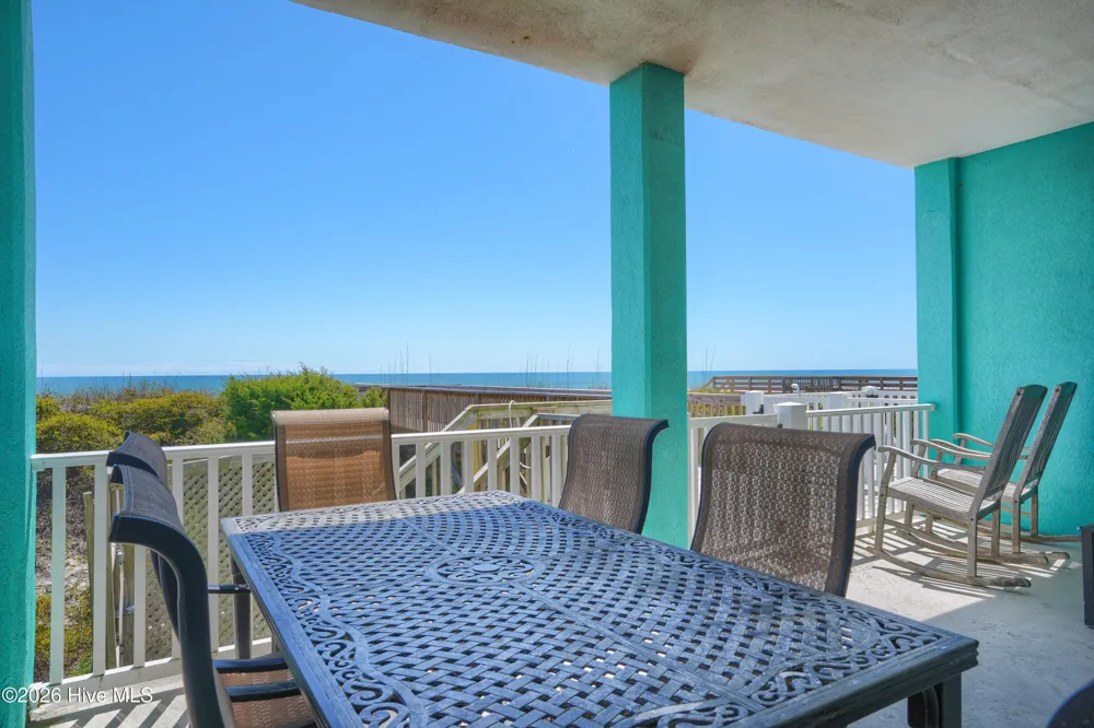 3976 Island Drive North Topsail Beach, NC 28460