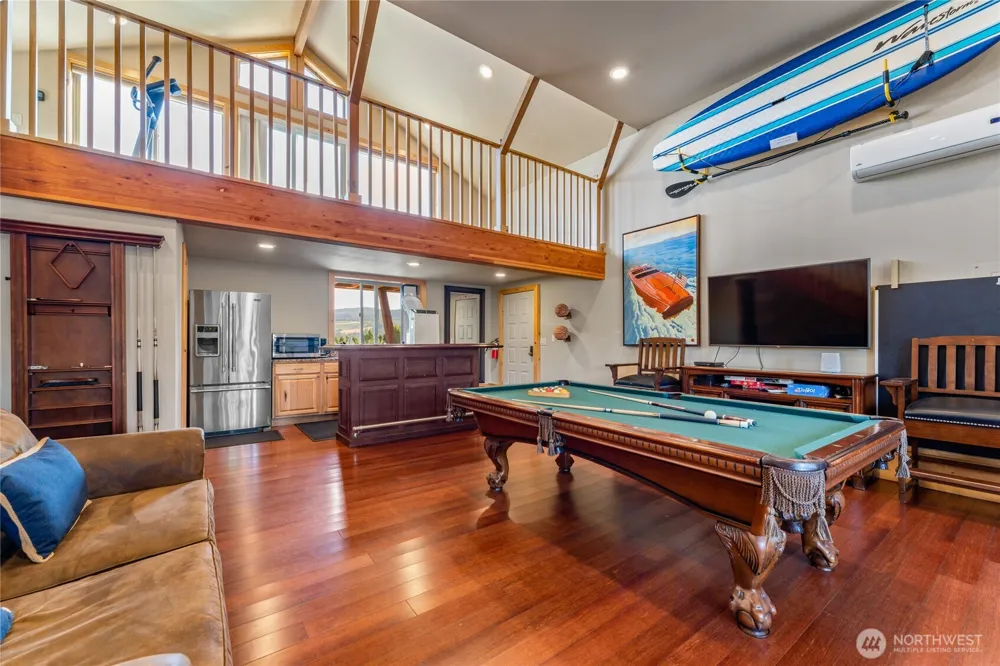 1995 Lakeshore Drive Manson, WA 98831