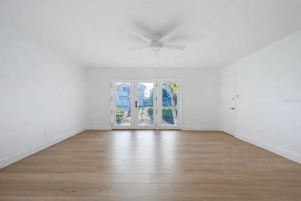 1800 PASS-A-GRILLE WAY #2 St Pete Beach, FL 33706