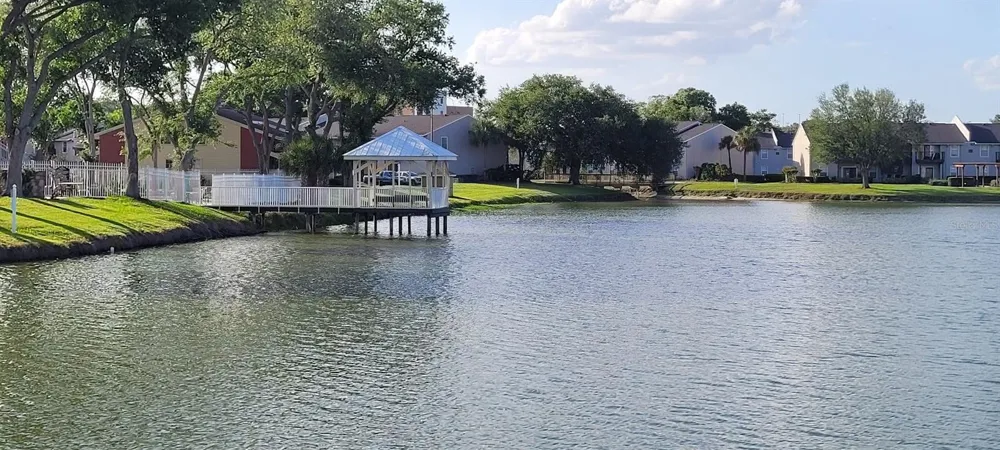 302 LAKE PARSONS GREEN #102 Brandon, FL 33511