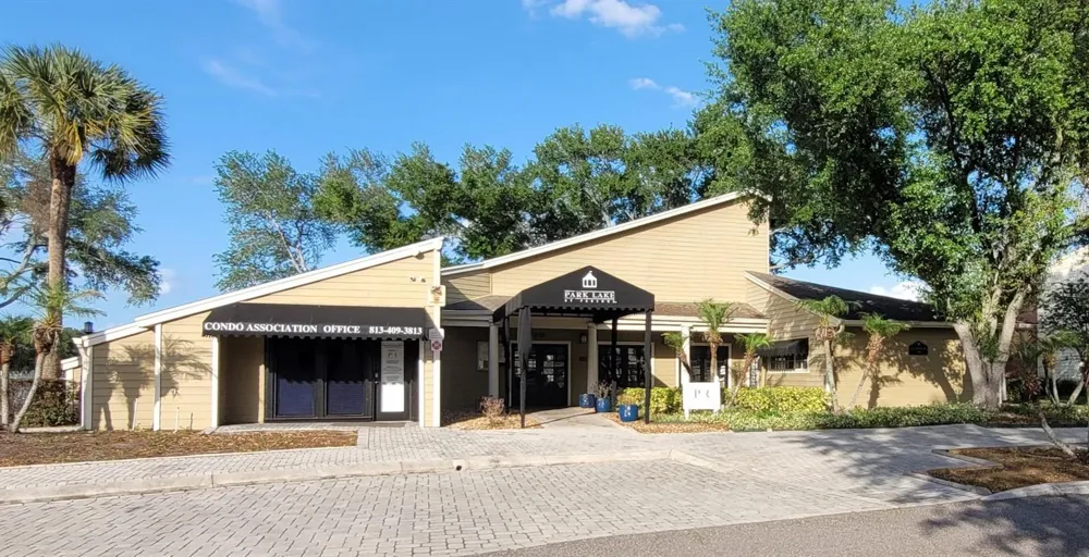 302 LAKE PARSONS GREEN #102 Brandon, FL 33511