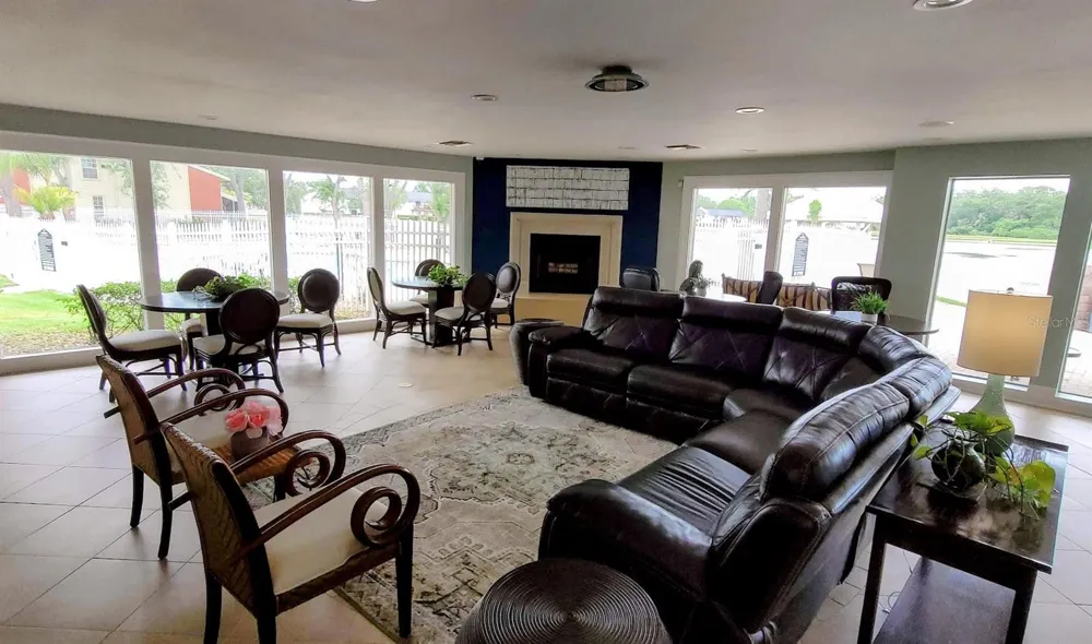 302 LAKE PARSONS GREEN #102 Brandon, FL 33511