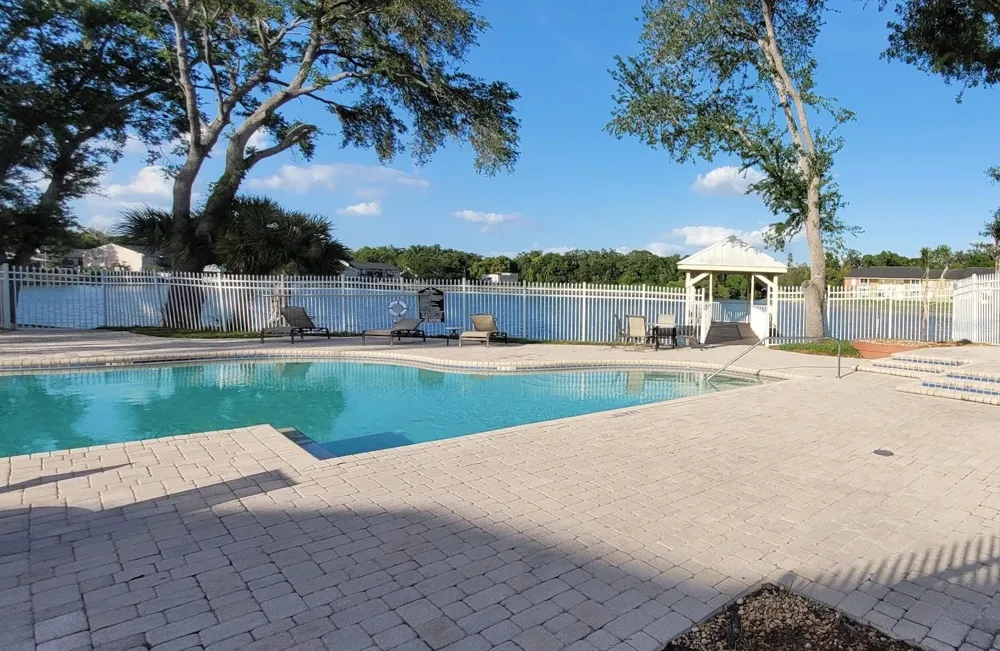 302 LAKE PARSONS GREEN #102 Brandon, FL 33511