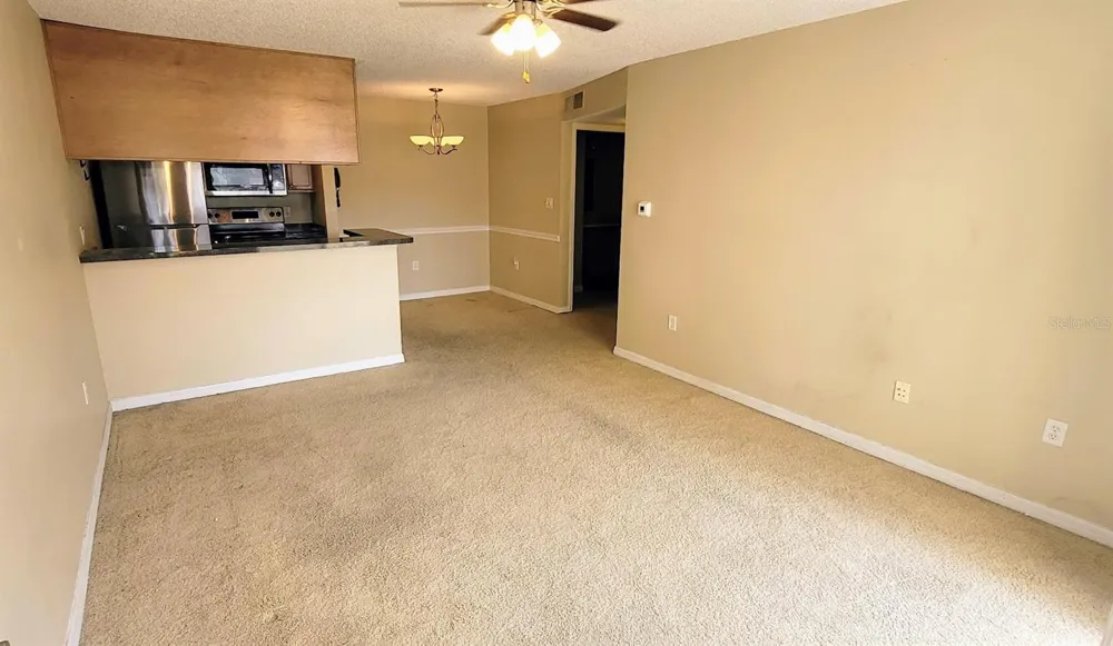 302 LAKE PARSONS GREEN #102 Brandon, FL 33511