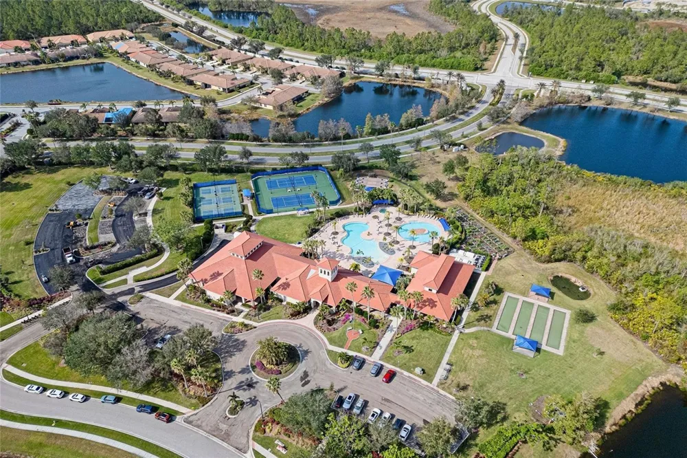 2633 DAISY DRIVE North Port, FL 34289