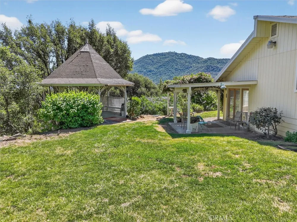 46535 Eastwood S Oakhurst, CA 93644