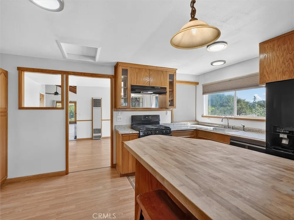 46535 Eastwood S Oakhurst, CA 93644