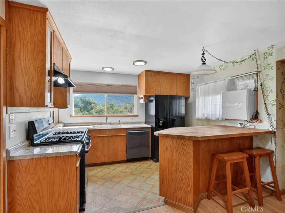 46535 Eastwood S Oakhurst, CA 93644