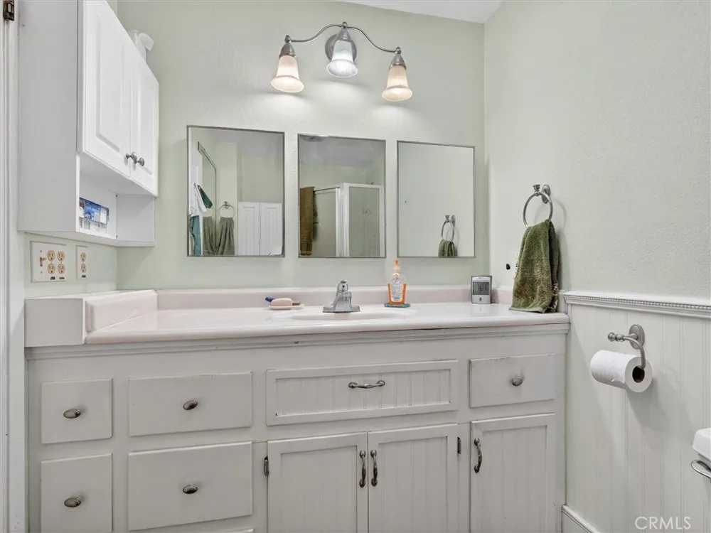 46535 Eastwood S Oakhurst, CA 93644