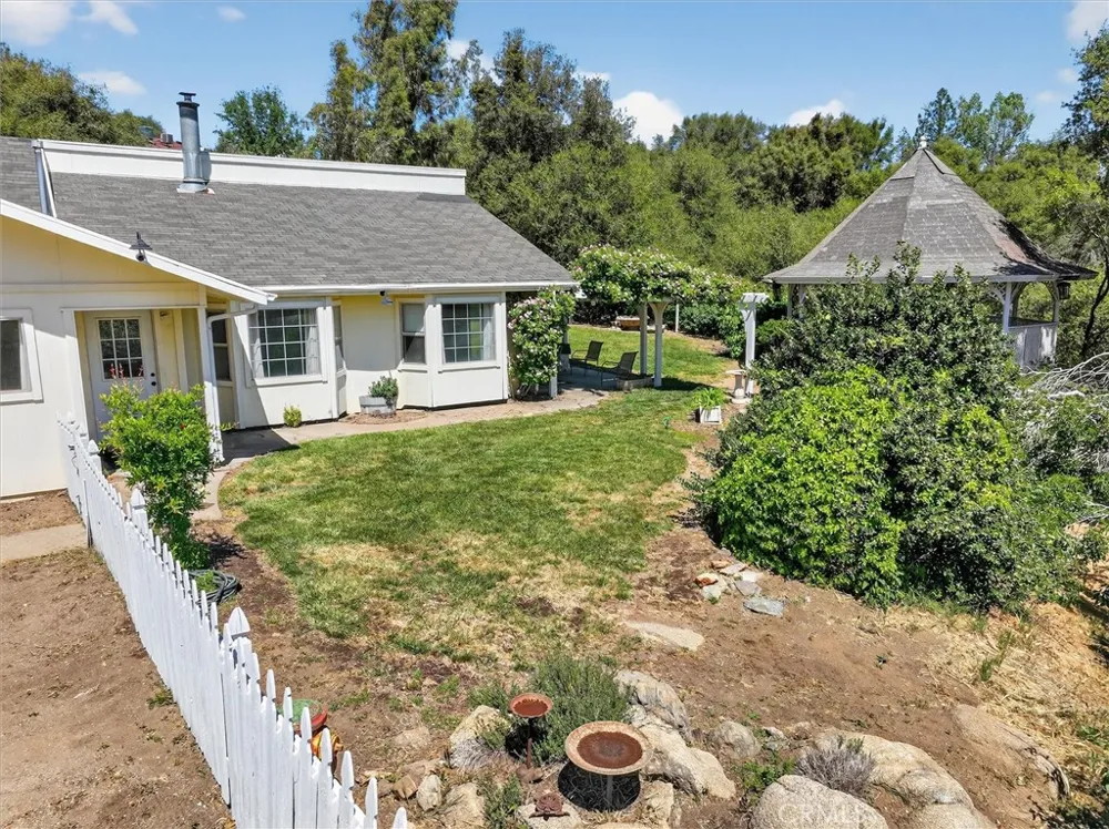 46535 Eastwood S Oakhurst, CA 93644