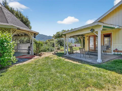 46535 Eastwood S