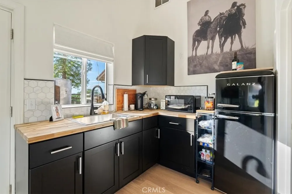 6275 Twin Canyon Creston, CA 93432