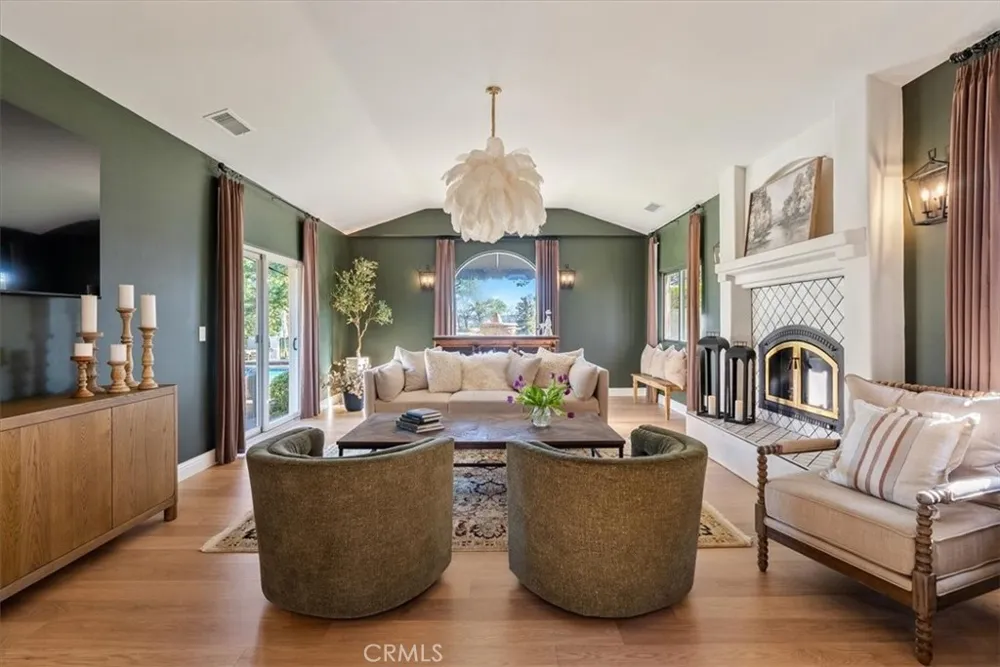 6275 Twin Canyon Creston, CA 93432