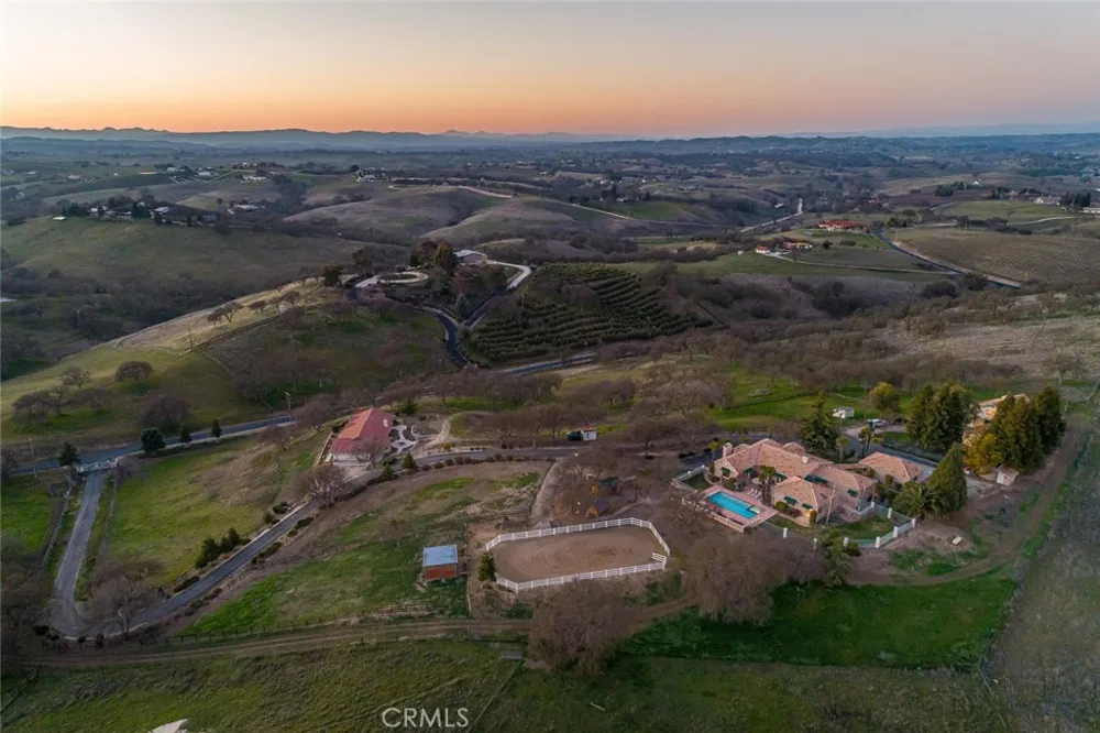 6275 Twin Canyon Creston, CA 93432