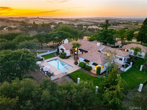 6275 Twin Canyon