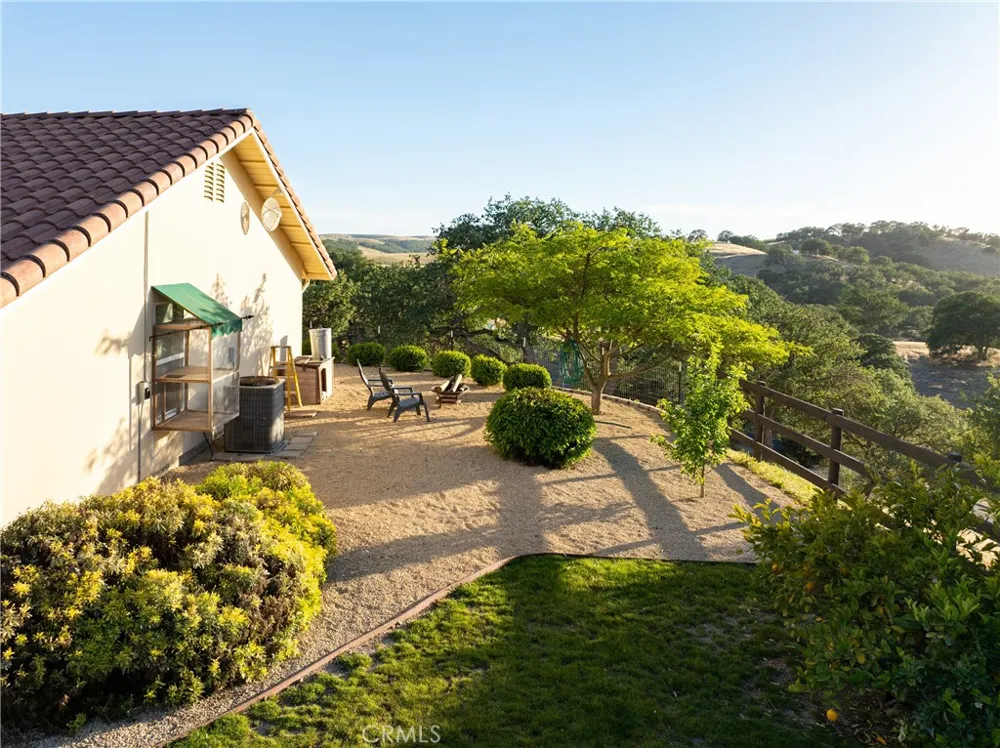 6275 Twin Canyon Creston, CA 93432