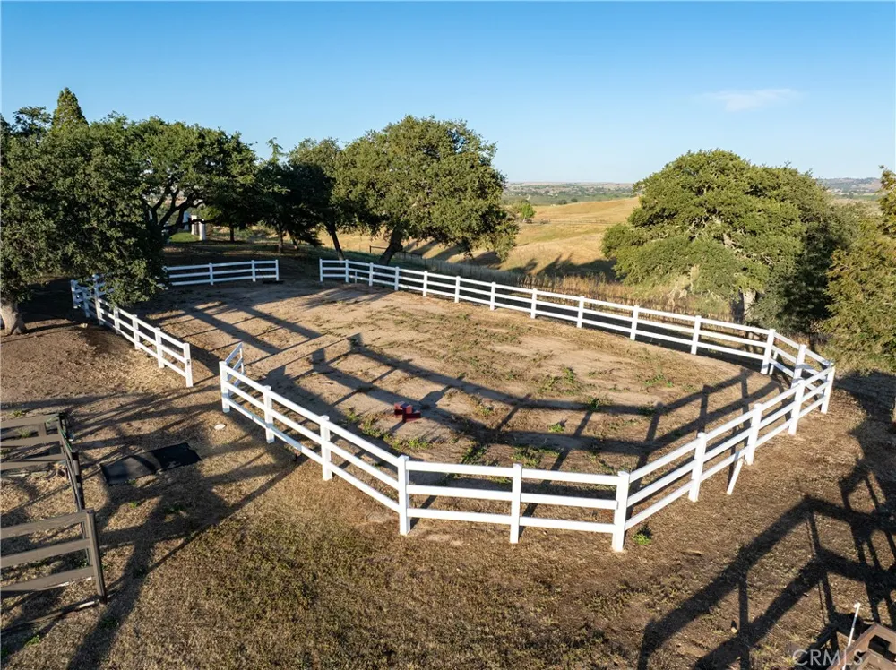 6275 Twin Canyon Creston, CA 93432