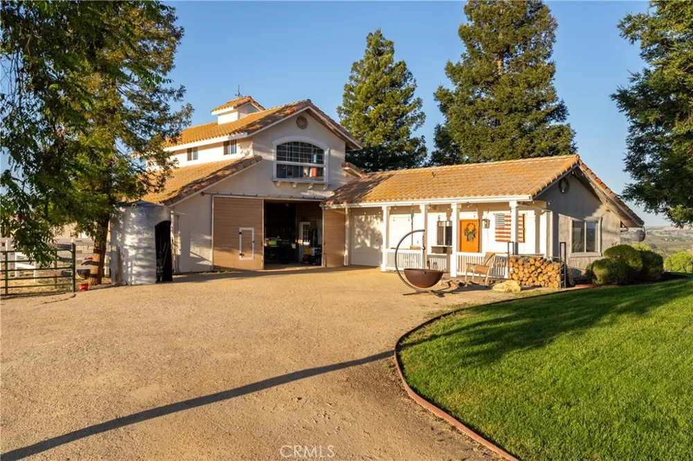 6275 Twin Canyon Creston, CA 93432