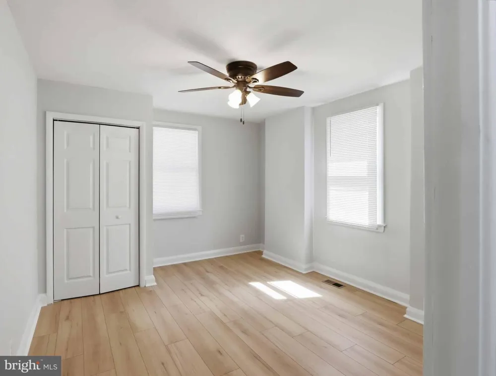 19 W ELM AVENUE Baltimore, MD 21206
