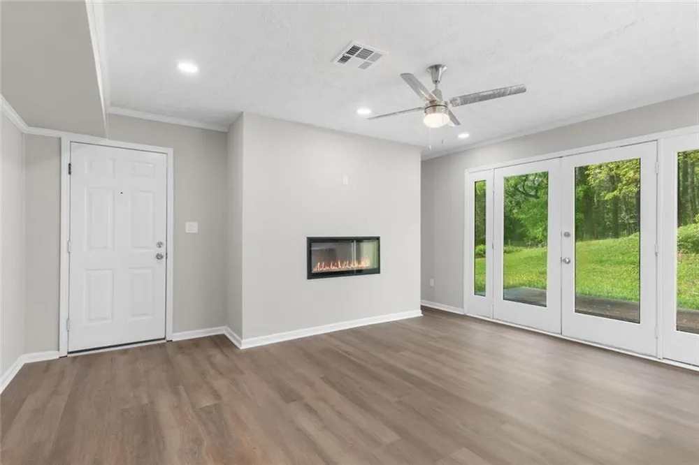 4645 Dunwoody Club Drive Dunwoody, GA 30350