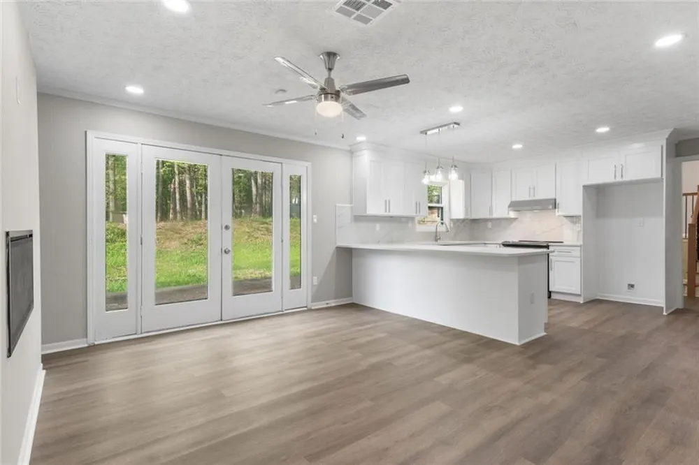 4645 Dunwoody Club Drive Dunwoody, GA 30350