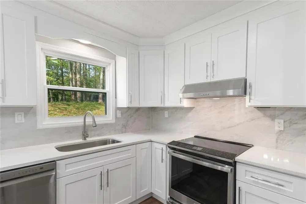 4645 Dunwoody Club Drive Dunwoody, GA 30350
