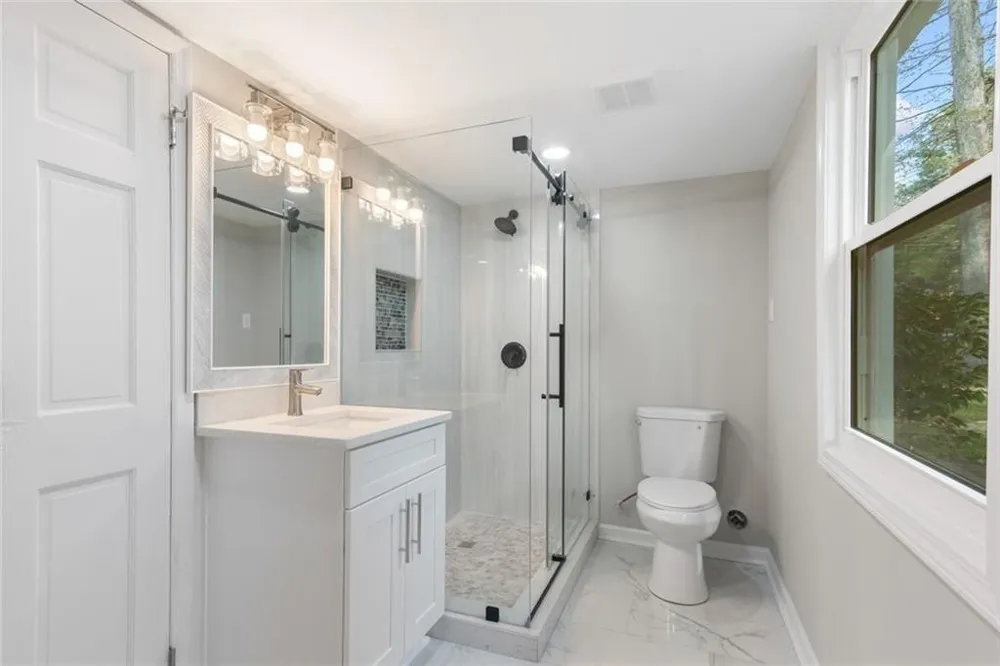 4645 Dunwoody Club Drive Dunwoody, GA 30350