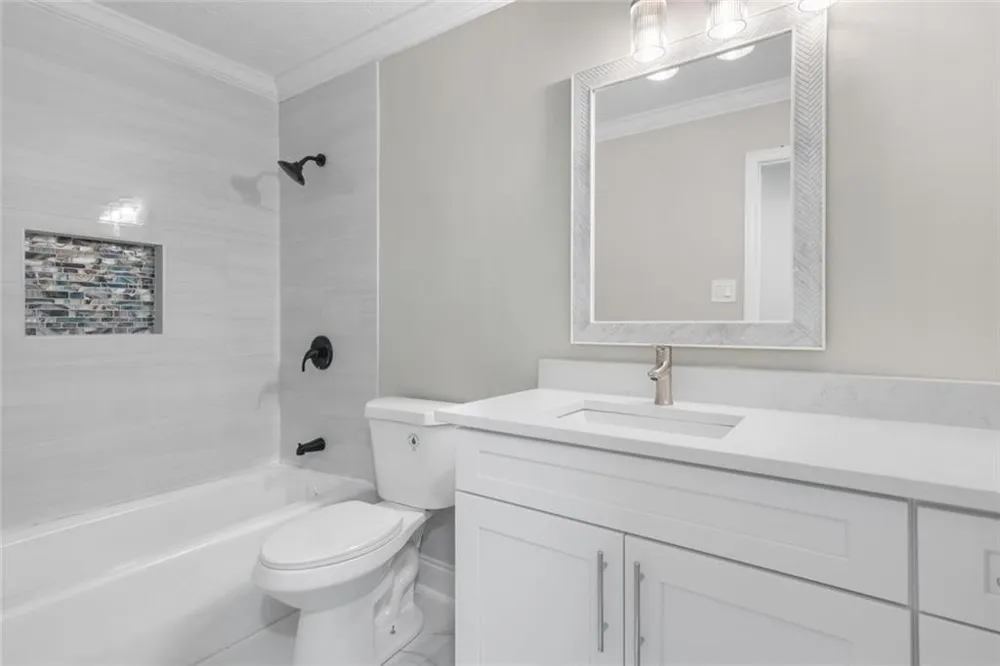 4645 Dunwoody Club Drive Dunwoody, GA 30350