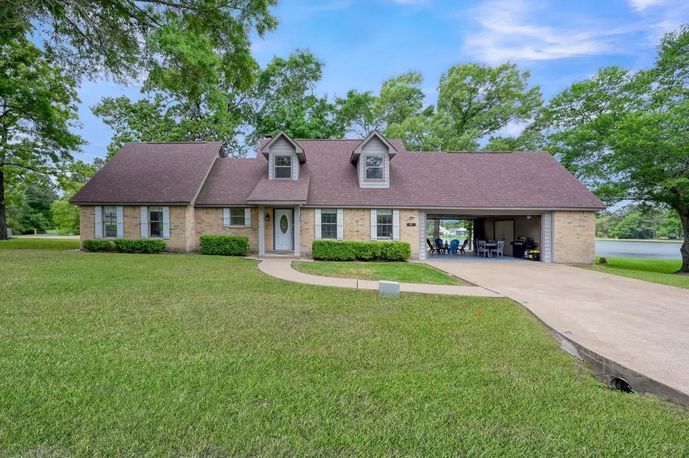 117 Brookside Drive Trinity, TX 75862