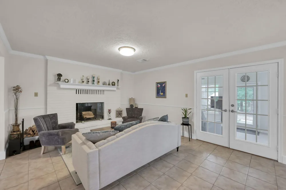 117 Brookside Drive Trinity, TX 75862