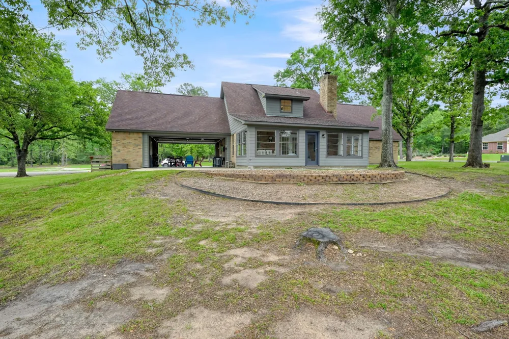 117 Brookside Drive Trinity, TX 75862