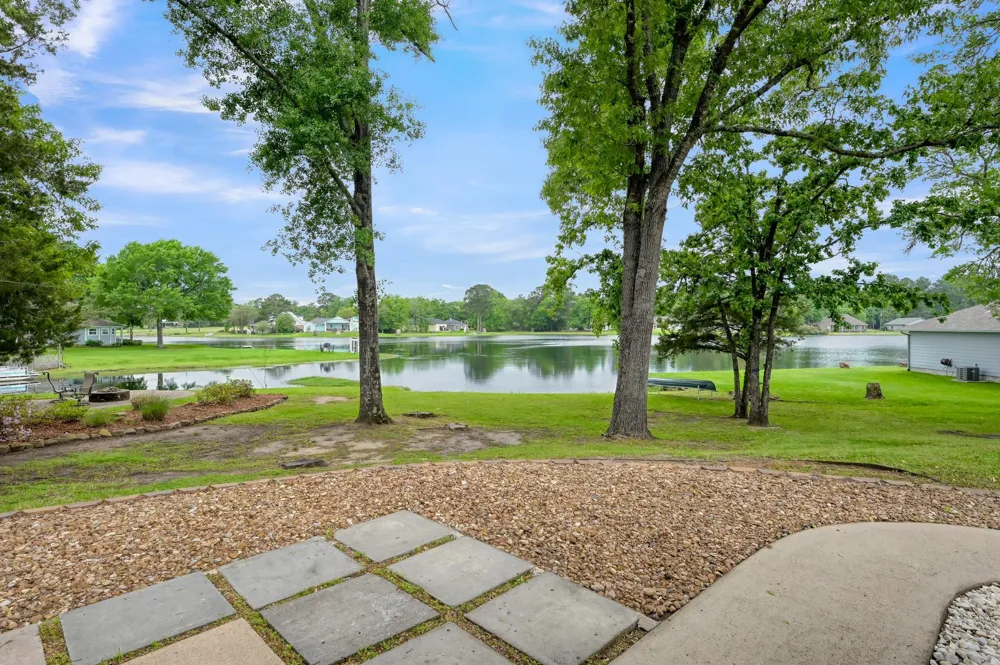 117 Brookside Drive Trinity, TX 75862