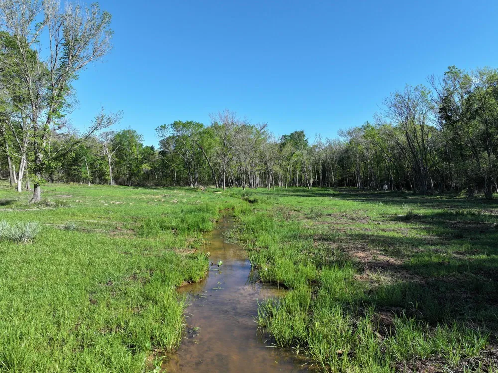 Lcr 800 Groesbeck, TX 76642