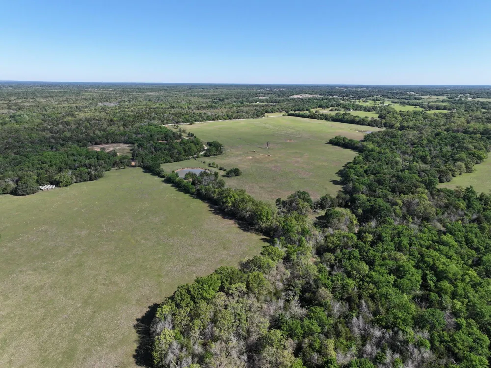 Lcr 800 Groesbeck, TX 76642