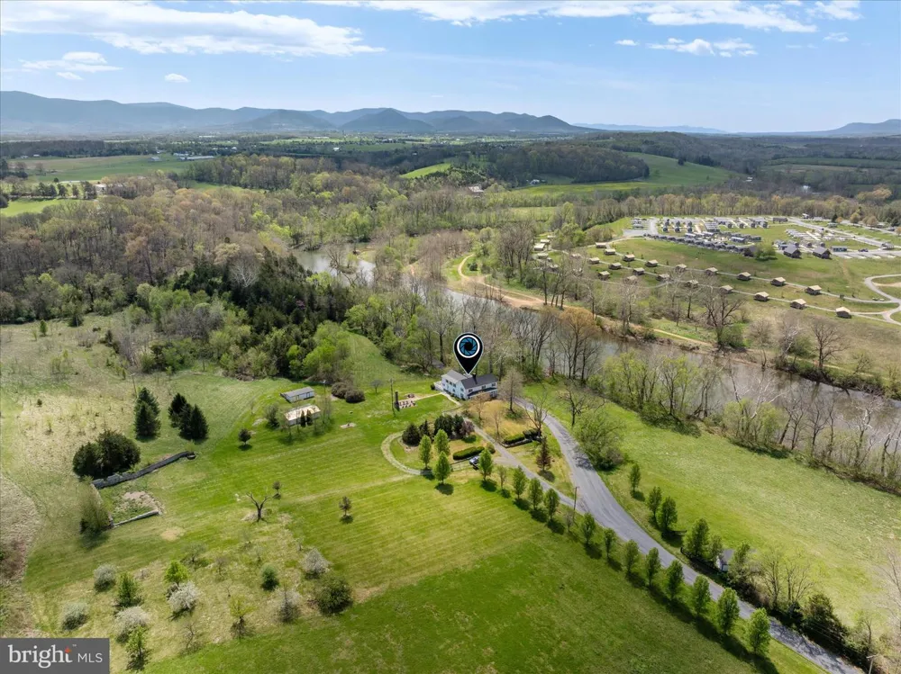 315 GANDERS DRIVE Luray, VA 22835
