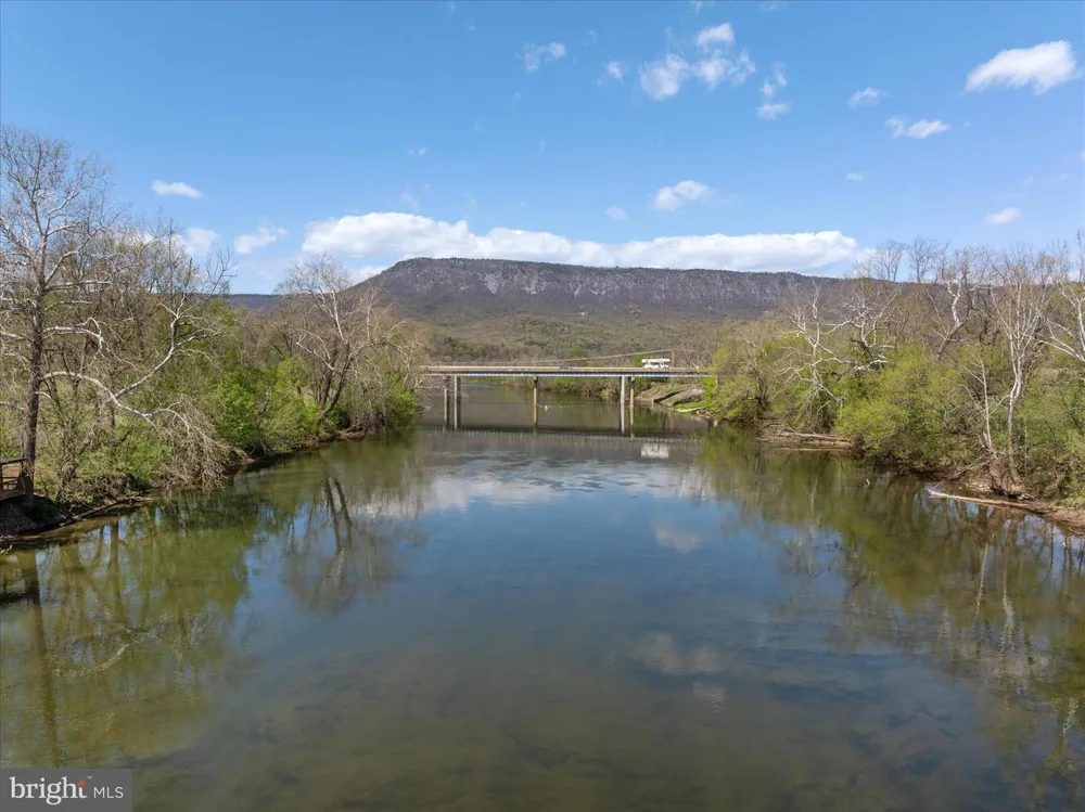 315 GANDERS DRIVE Luray, VA 22835