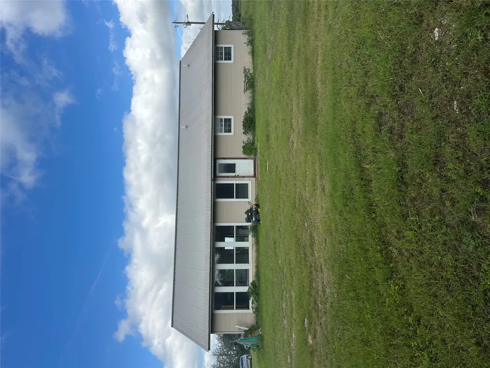 1301 Live Oak Trail Liberty Hill, TX 78642