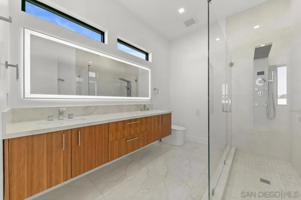 41955 Altanos Road Temecula, CA 92592