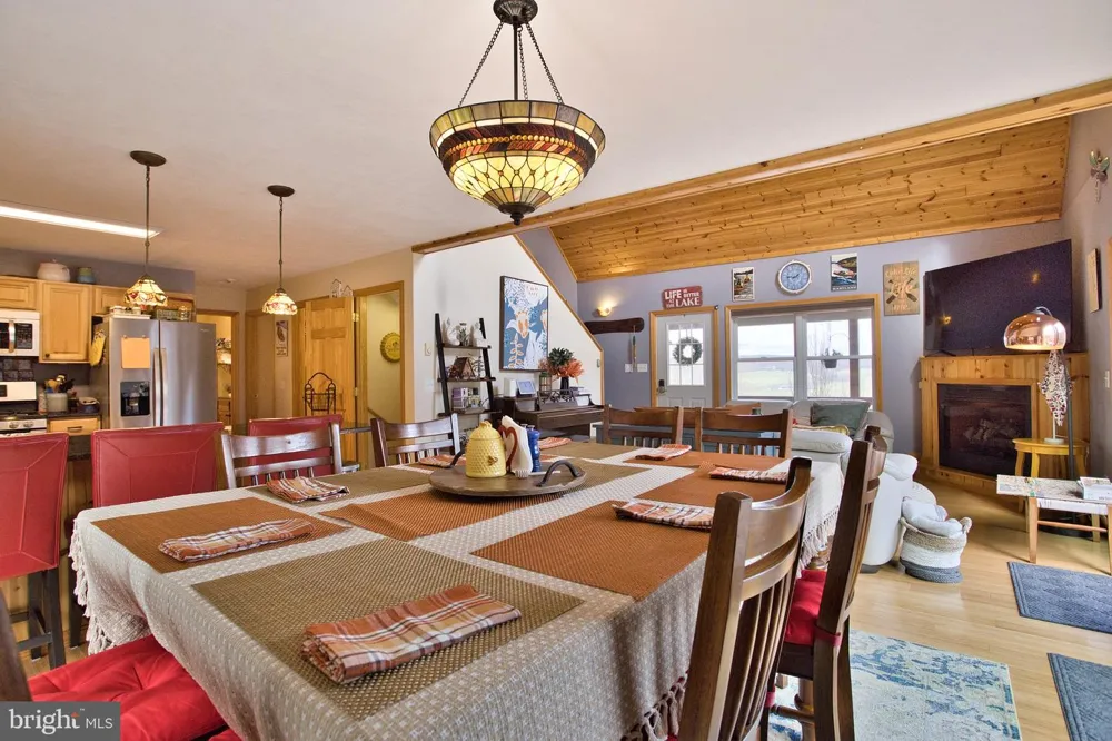 208 SMILEY FACE LANE Mc Henry, MD 21541