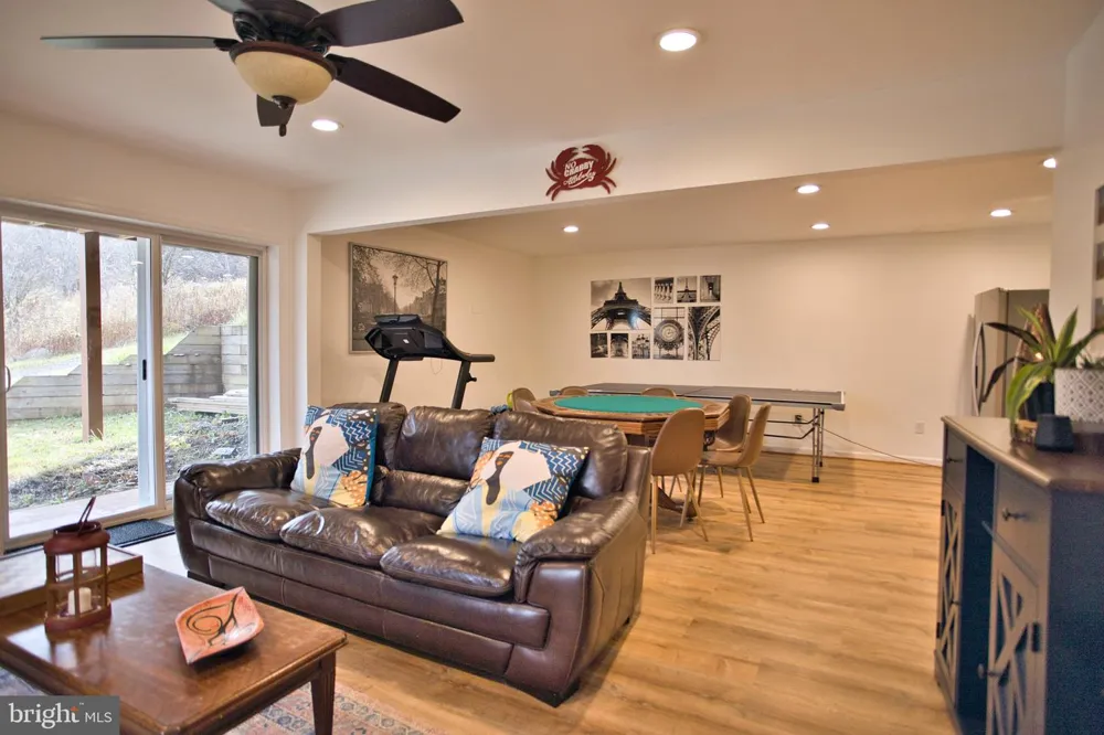208 SMILEY FACE LANE Mc Henry, MD 21541