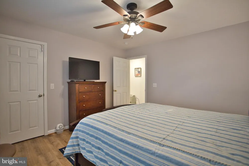208 SMILEY FACE LANE Mc Henry, MD 21541
