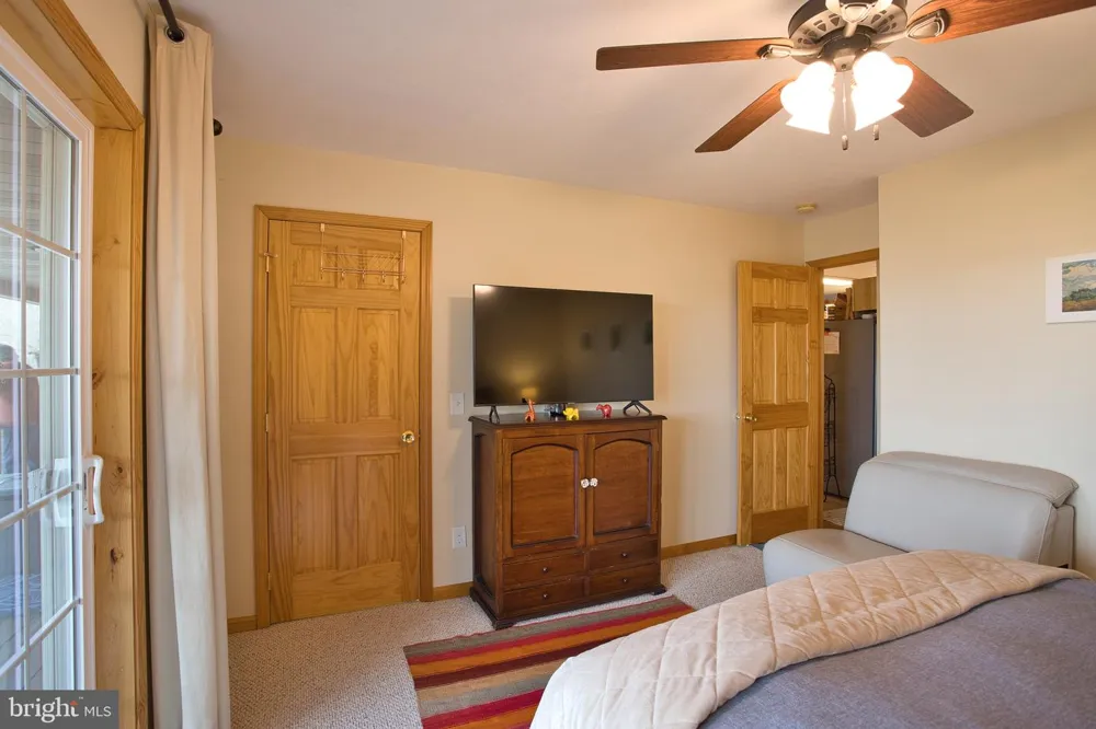 208 SMILEY FACE LANE Mc Henry, MD 21541