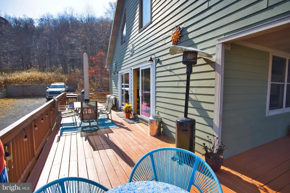 208 SMILEY FACE LANE Mc Henry, MD 21541