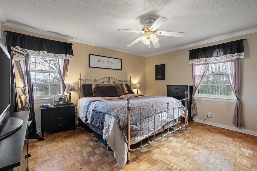 1166 County Road 36 Hollywood, AL 35752