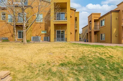 4888 Kerry Lynn View #101