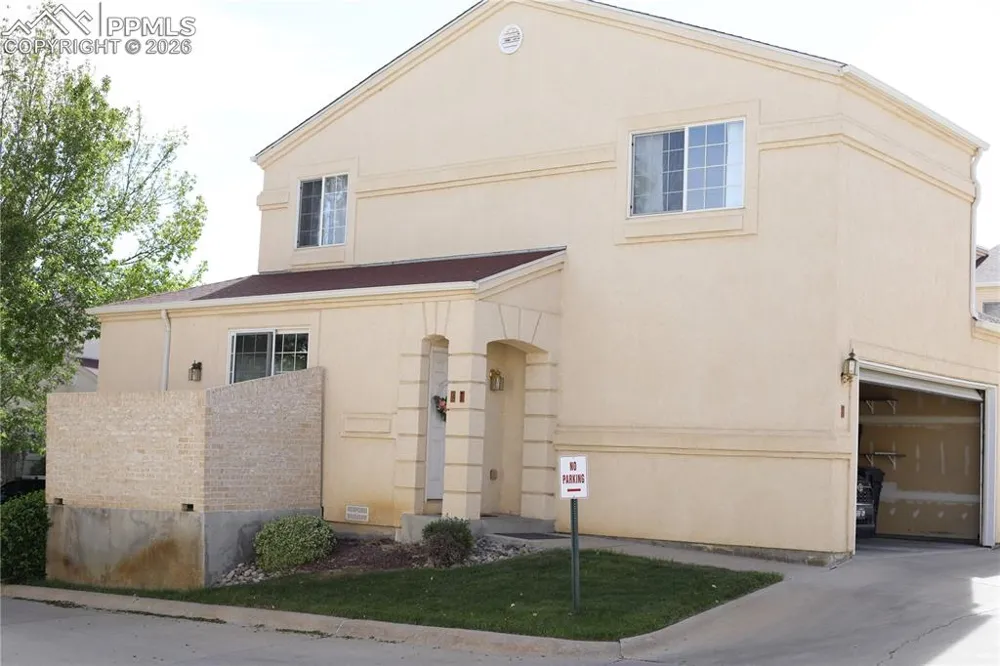4145 Outlook Boulevard #T Pueblo, CO 81008