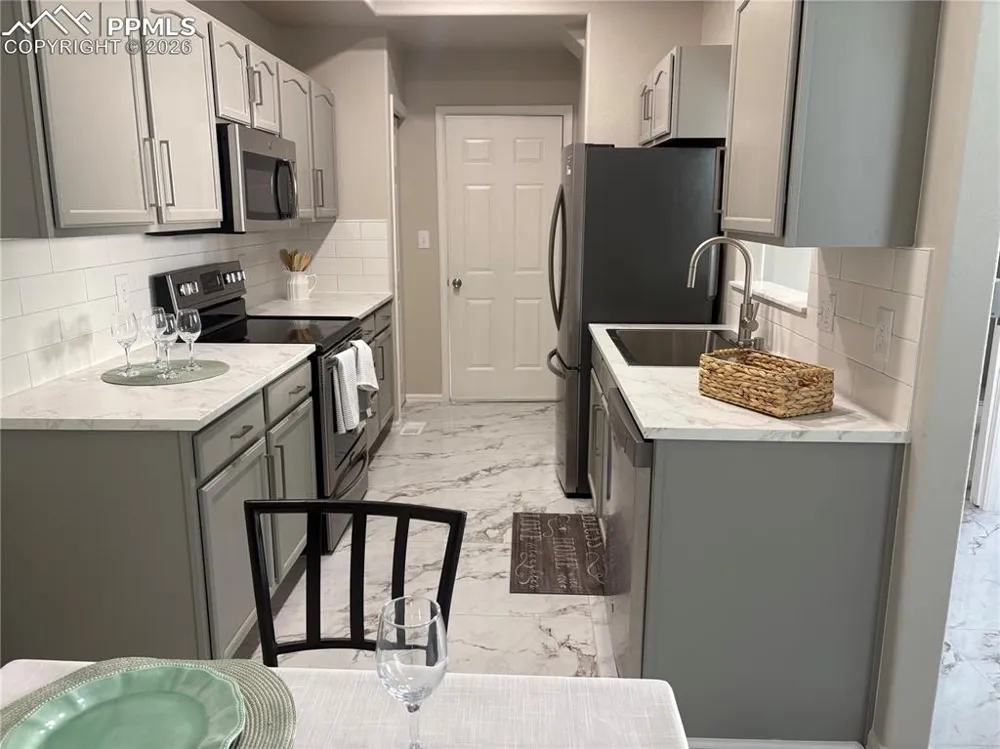 4145 Outlook Boulevard #T Pueblo, CO 81008