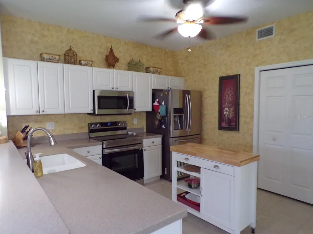 1431 AQUI ESTA DRIVE #411 Punta Gorda, FL 33950