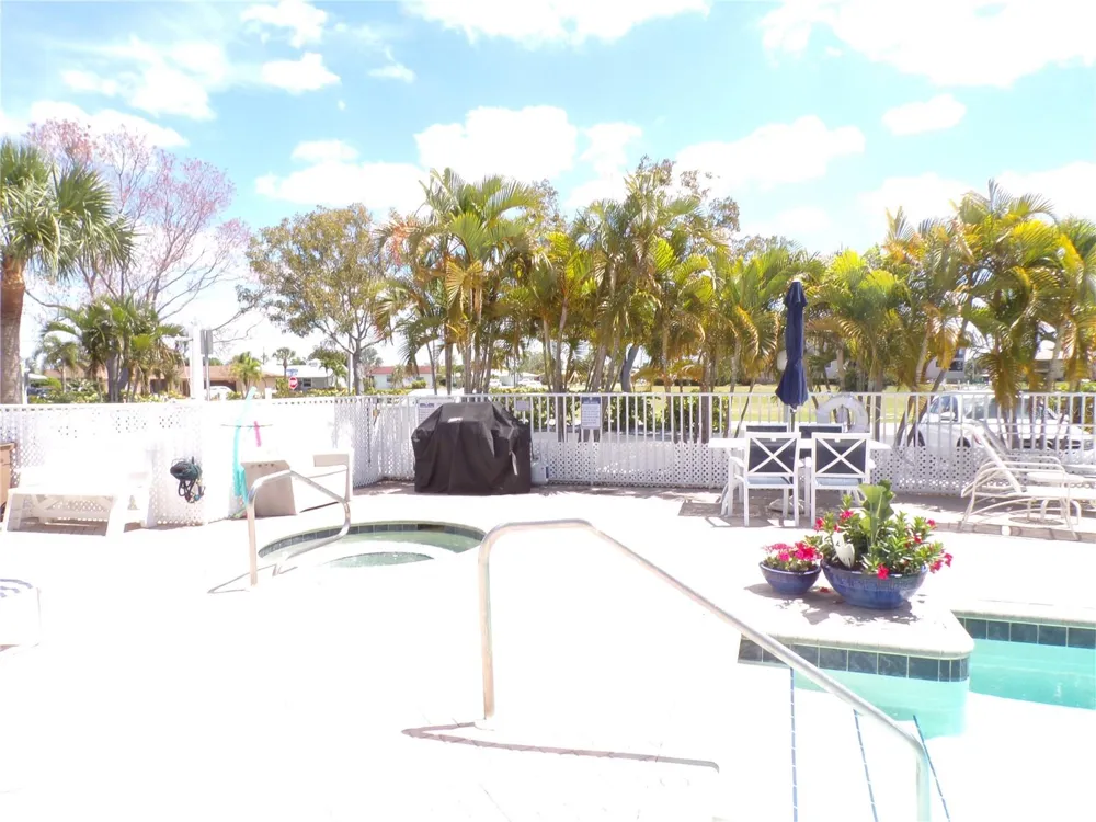 1431 AQUI ESTA DRIVE #411 Punta Gorda, FL 33950