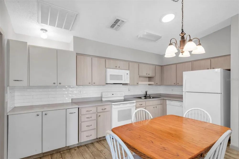 37730 ALISSA DRIVE Zephyrhills, FL 33542